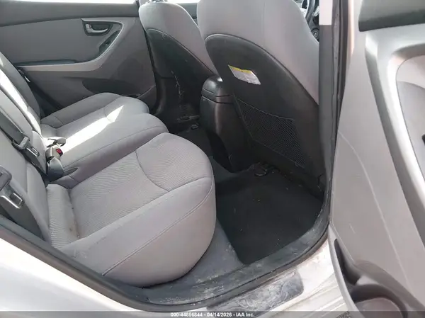 5NPDH4AE5GH720712 2016 HYUNDAI ELANTRA - Image 8