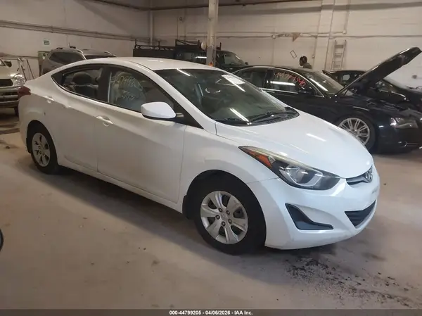 5NPDH4AE5GH721178 2016 HYUNDAI ELANTRA - Image 1