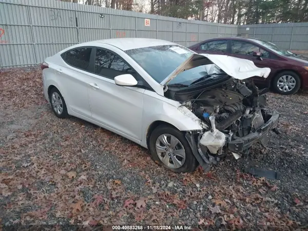 5NPDH4AE5GH722301 2016 HYUNDAI ELANTRA - Image 1