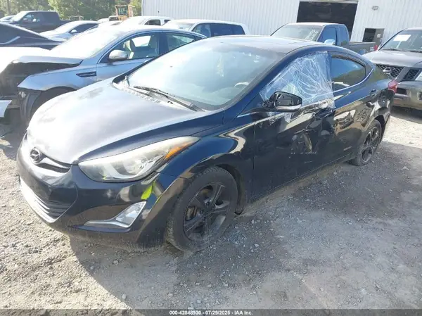 5NPDH4AE5GH723299 2016 HYUNDAI ELANTRA - Image 2