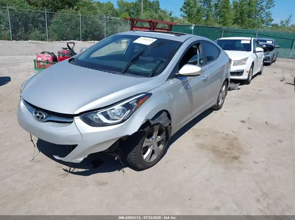 5NPDH4AE5GH724551 2016 HYUNDAI ELANTRA - Image 2