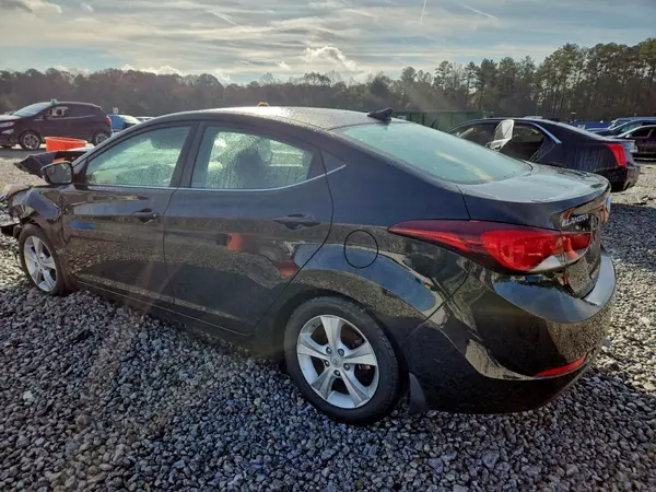5NPDH4AE5GH724887 2016 HYUNDAI ELANTRA - Image 2