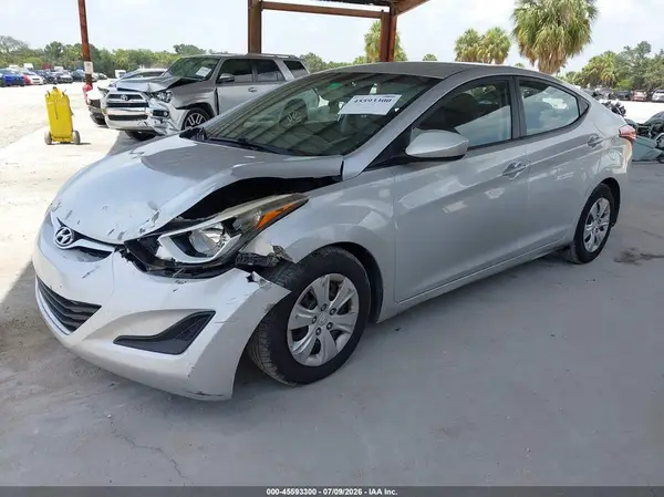 5NPDH4AE5GH725151 2016 HYUNDAI ELANTRA - Image 2