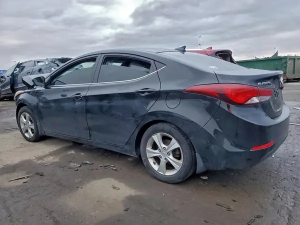 5NPDH4AE5GH725182 2016 HYUNDAI ELANTRA - Image 2