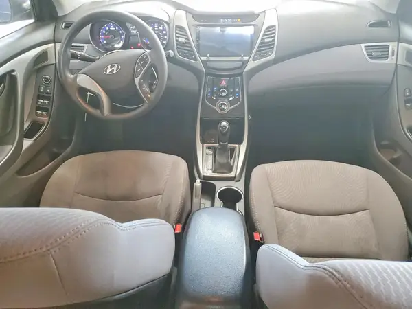 5NPDH4AE5GH727787 2016 HYUNDAI ELANTRA - Image 8