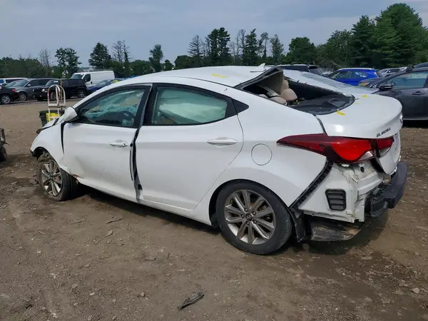 5NPDH4AE5GH728843 2016 HYUNDAI ELANTRA - Image 2