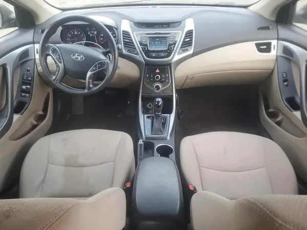 5NPDH4AE5GH730933 2016 HYUNDAI ELANTRA - Image 8