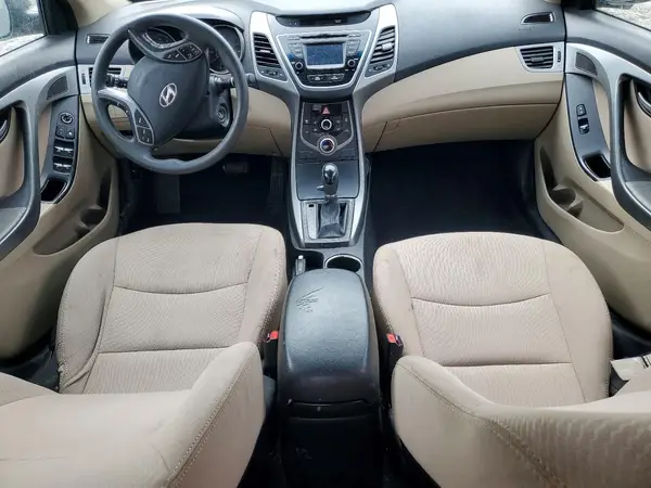 5NPDH4AE5GH732620 2016 HYUNDAI ELANTRA - Image 8