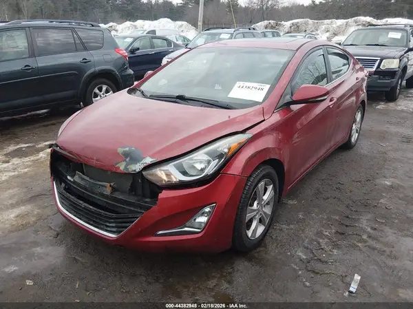 5NPDH4AE5GH733458 2016 HYUNDAI ELANTRA - Image 2