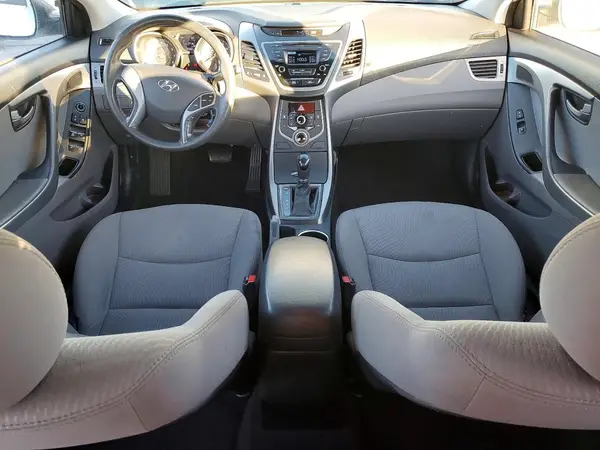 5NPDH4AE5GH734254 2016 HYUNDAI ELANTRA - Image 8