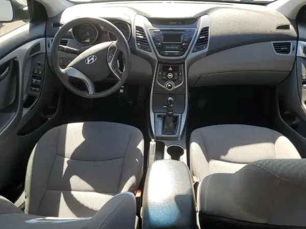 5NPDH4AE5GH742001 2016 HYUNDAI ELANTRA - Image 8