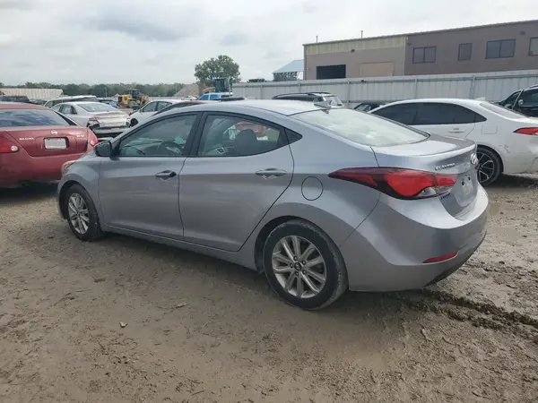 5NPDH4AE5GH743648 2016 HYUNDAI ELANTRA - Image 2