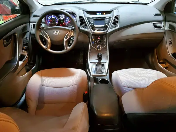 5NPDH4AE5GH746050 2016 HYUNDAI ELANTRA - Image 8
