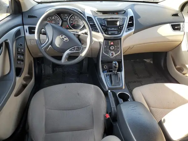 5NPDH4AE5GH746419 2016 HYUNDAI ELANTRA - Image 8