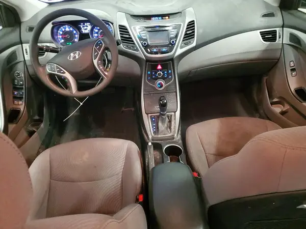 5NPDH4AE5GH746789 2016 HYUNDAI ELANTRA - Image 8
