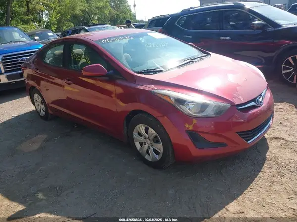 5NPDH4AE5GH747716 2016 HYUNDAI ELANTRA - Image 1