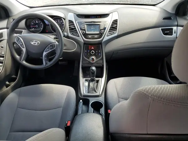 5NPDH4AE5GH749322 2016 HYUNDAI ELANTRA - Image 8