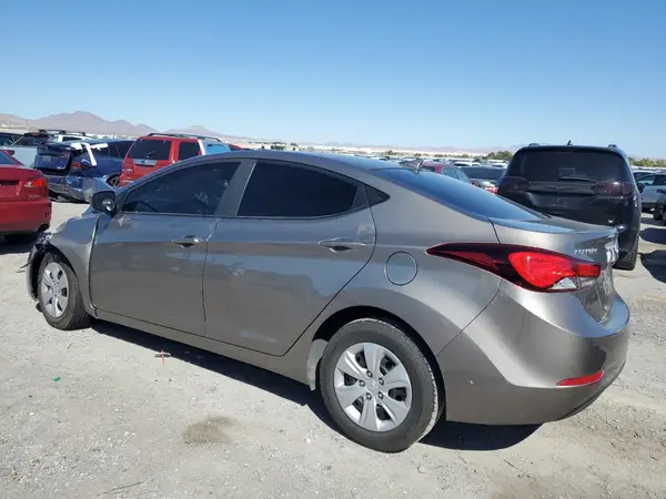 5NPDH4AE5GH749403 2016 HYUNDAI ELANTRA - Image 2