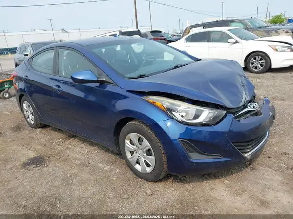 5NPDH4AE5GH749627 2016 HYUNDAI ELANTRA - Image 1