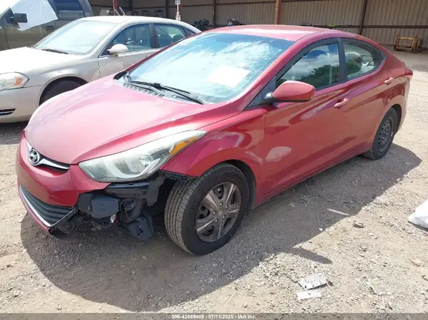 5NPDH4AE5GH750907 2016 HYUNDAI ELANTRA - Image 2