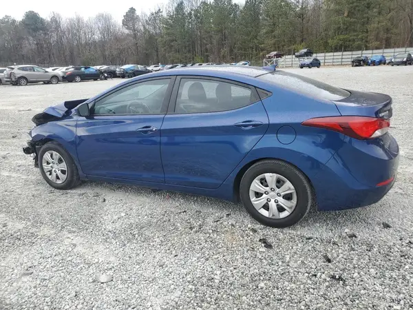 5NPDH4AE5GH752818 2016 HYUNDAI ELANTRA - Image 2