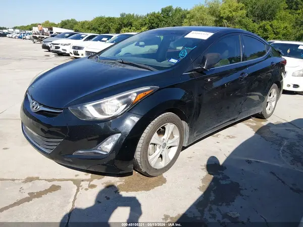 5NPDH4AE5GH756139 2016 HYUNDAI ELANTRA - Image 2