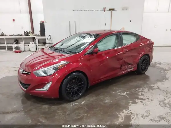 5NPDH4AE5GH756187 2016 HYUNDAI ELANTRA - Image 2