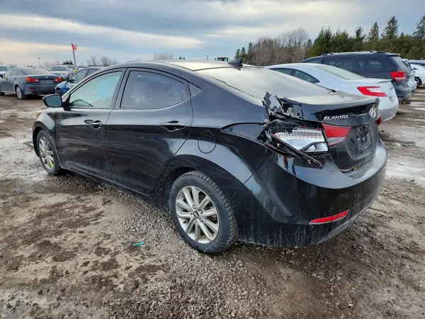 5NPDH4AE5GH756903 2016 HYUNDAI ELANTRA - Image 2