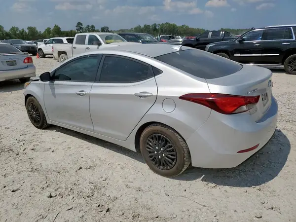 5NPDH4AE5GH757419 2016 HYUNDAI ELANTRA - Image 2