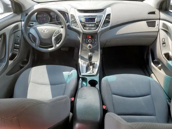 5NPDH4AE5GH757419 2016 HYUNDAI ELANTRA - Image 8