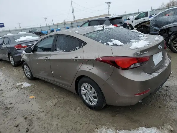 5NPDH4AE5GH758196 2016 HYUNDAI ELANTRA - Image 2