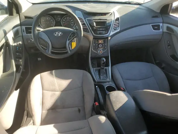 5NPDH4AE5GH759946 2016 HYUNDAI ELANTRA - Image 8
