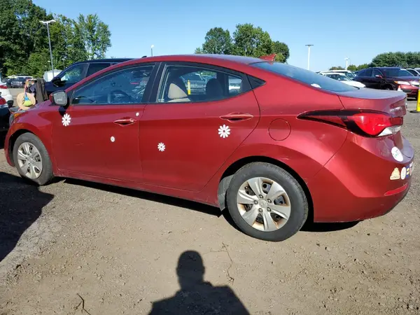 5NPDH4AE5GH762667 2016 HYUNDAI ELANTRA - Image 2