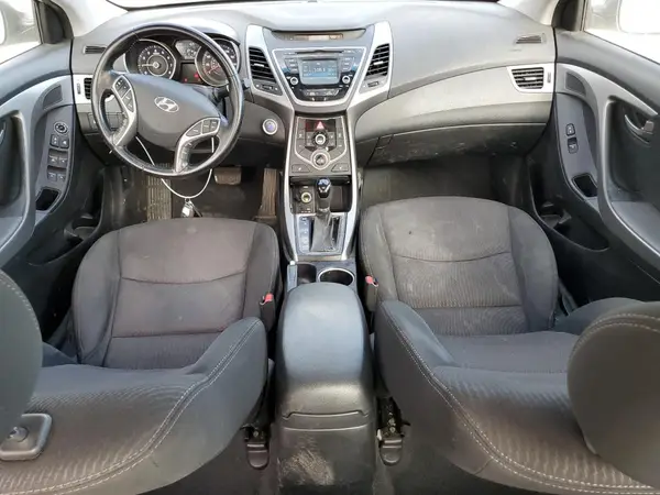 5NPDH4AE5GH762894 2016 HYUNDAI ELANTRA - Image 8