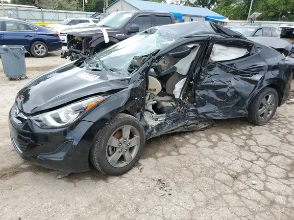 5NPDH4AE5GH763821 2016 HYUNDAI ELANTRA - Image 1