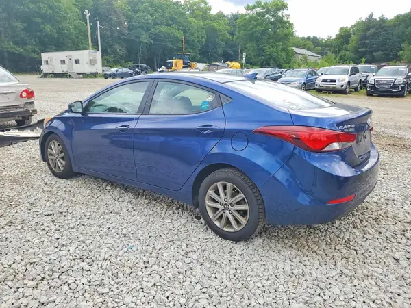 5NPDH4AE5GH764872 2016 HYUNDAI ELANTRA - Image 2