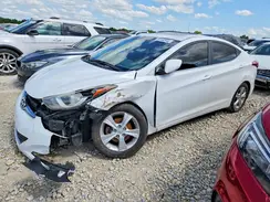 5NPDH4AE5GH767819 2016 HYUNDAI ELANTRA