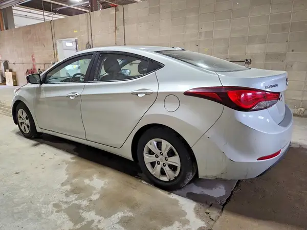 5NPDH4AE5GH770378 2016 HYUNDAI ELANTRA - Image 2