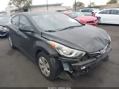 5NPDH4AE5GH771028 2016 HYUNDAI ELANTRA