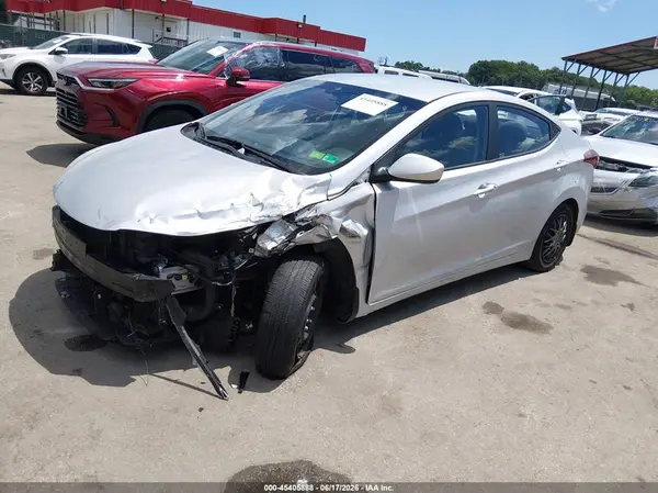5NPDH4AE5GH771496 2016 HYUNDAI ELANTRA - Image 2