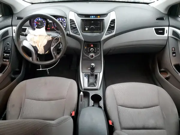 5NPDH4AE5GH771790 2016 HYUNDAI ELANTRA - Image 8