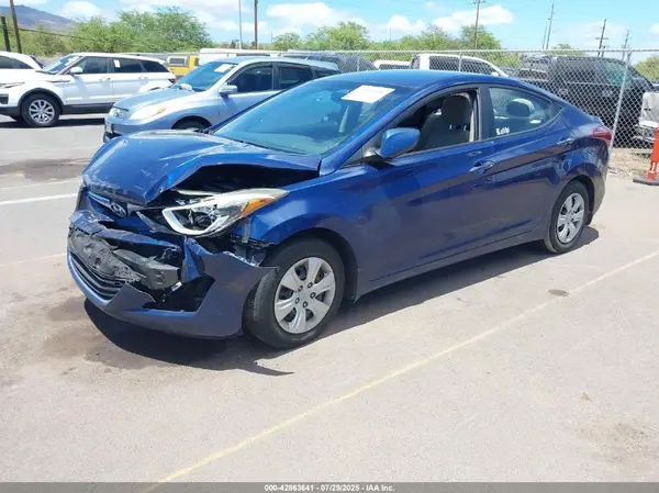 5NPDH4AE5GH771949 2016 HYUNDAI ELANTRA - Image 2