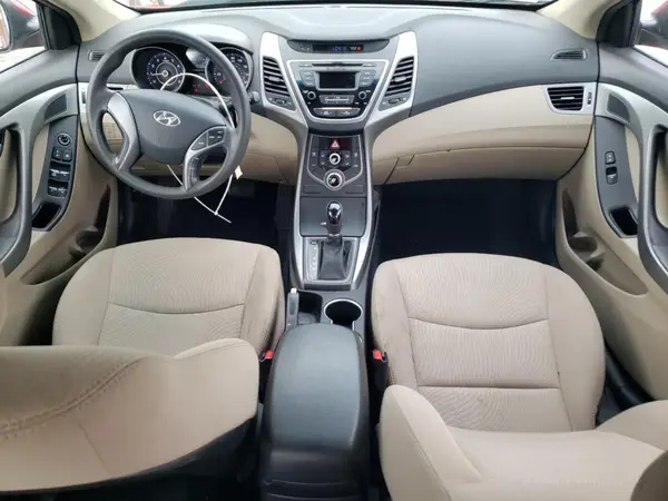 5NPDH4AE5GH773703 2016 HYUNDAI ELANTRA - Image 8