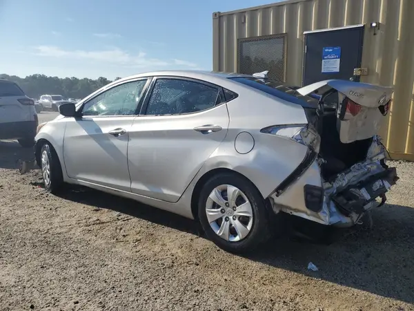 5NPDH4AE5GH774415 2016 HYUNDAI ELANTRA - Image 2