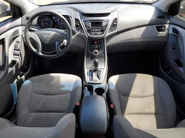 5NPDH4AE5GH776262 2016 HYUNDAI ELANTRA - Image 8