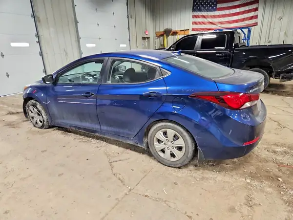 5NPDH4AE5GH776519 2016 HYUNDAI ELANTRA - Image 2