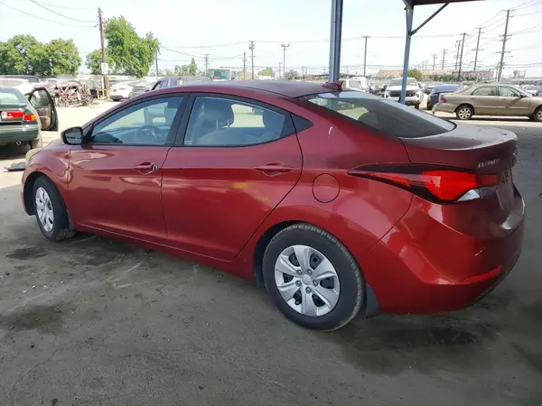 5NPDH4AE5GH778612 2016 HYUNDAI ELANTRA - Image 2