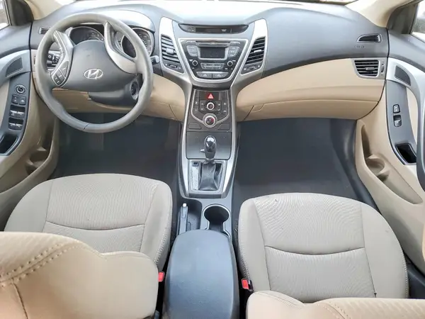 5NPDH4AE5GH778612 2016 HYUNDAI ELANTRA - Image 8