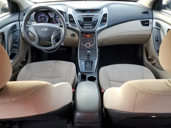 5NPDH4AE5GH779971 2016 HYUNDAI ELANTRA - Image 8