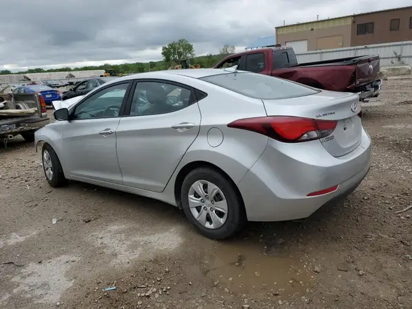 5NPDH4AE5GH780621 2016 HYUNDAI ELANTRA - Image 2